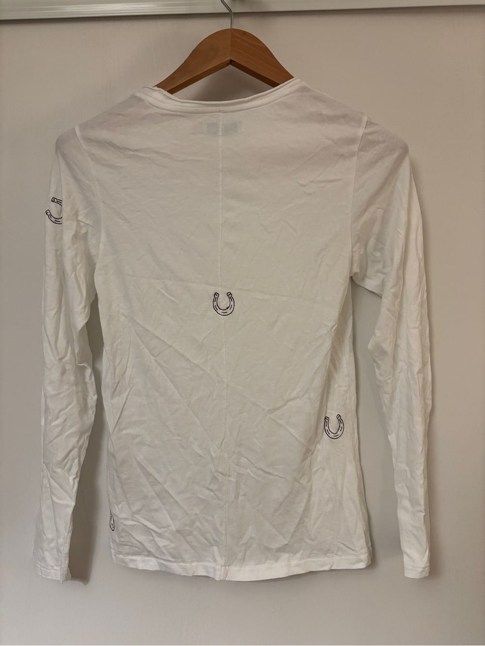 Catherine Gee White Horeshoe Long-Sleeve Tee Size Small Embroidered Americana - Picture 4 of 12